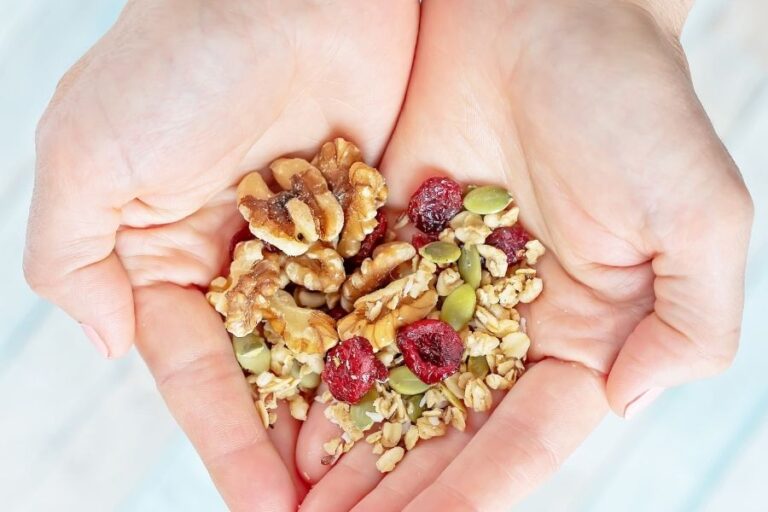 Healthy Snacks nuts and seeds
